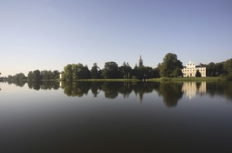 View over Lake Wörlitz to the castle and church, St., Sankt, Saint