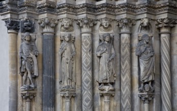 Freiberg/Saxony Cathedral Golden Gate 1225-30 left vault Standing figures, St., Saint, Saint