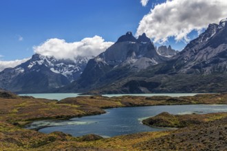 Lago Paine, Torres del Paine National Park, Patagonia, Chile, South America