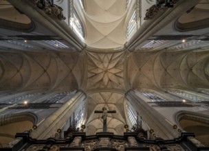 Antwerp, St Jacob's Church (Dutch: Sint-Jacobskerk), crossing vault