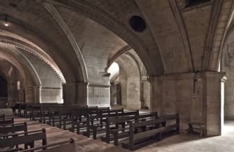 Frankr St-Gilles-du-Gard Abbey Church 60067 Crypt Interior facing south-east with flat ribbed vault