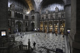 Antwerp, Central Station, (Antwerpen-Centraal, Antwerpen-Centraal, Anvers-Central), hall, built