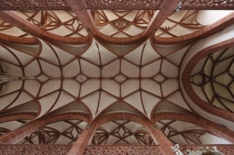 Rheingau Cathedral, view into the vault, St., Saint, Saint