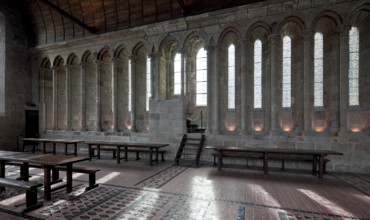 The WUNDERWERK, refectory in the east of the upper floor, built 1212-25, south wall with the