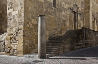 Mezquita-Catedral de Córdoba, Roman milestone in front of the east corner of the mosque, St.,