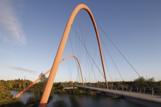 Nordsternpark, Rote Brücke (double arch bridge over the Rhine-Herne Canal)