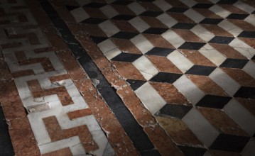 Italy Venice Zanipolo Church -291 coloured marble inlaid floor with ashlar pattern and swastika