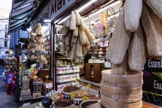 Luffa sponges, shop, oriental spice trade in Noailles, Marseille, France, Europe