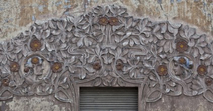 Alsleben (Saale) Art Nouveau façade relief 68936 Created around 1900 right side detail