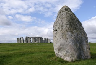 Stonehenge, prehistoric stone circle