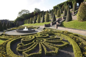 Terraced garden, staircase to the monastery