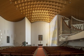 Hamburg, main church St. Nikolai, built in 1962 by Dieter and Gerhard Langmaack, interior facing