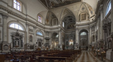 Chioggia near Venice, Church of San Giacomo Apostolo, interior facing east, St., St., Saint