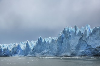 Perito Moreno Glacier, glacier tongue, glacier break, Los Glaciares National Park, Santa Cruz,