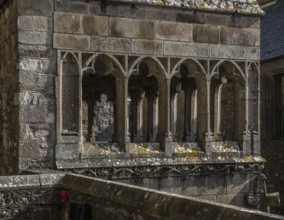 Mont-Saint-Michel, monastery hill, cistern (?) on the south side of the abbey church, upper end in