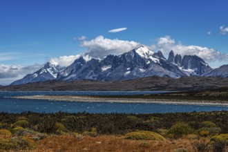 Lago Pehoe, Torres del Paine National Park, Patagonia, Chile, South America