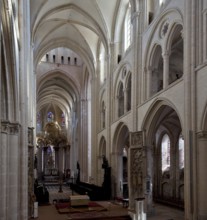 Fécamp Normandie Sainte-Trinité, Built 1175-1220 View from the pulpit through the crossing to the