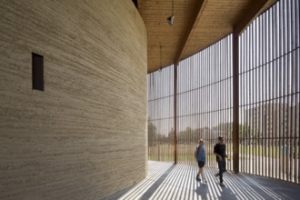 Built in 2000 by Peter Sassenroth and Rudolf Reitermann, rammed earth work: Martin Rauch, rammed