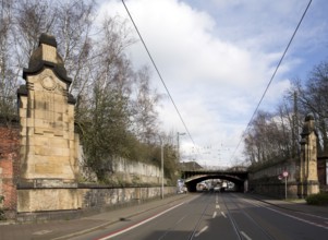 Krefeld, Gladbacher Straße railway overpass