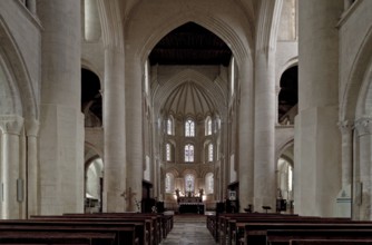 Cerisy-la-Forêt, Normandy, abbey church Interior facing east with a three-zone wall structure, 14th