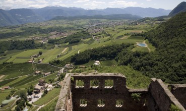 Italy S-Tyrol Missian Castle Boymont View over the palace ruins to the rear Dolomites