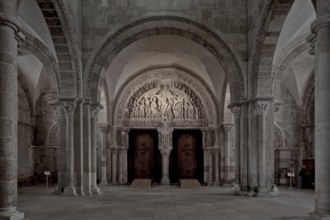 Vezelay, Basilica of Ste-Marie-Madeleine. Interior. Porch with main portal of the church