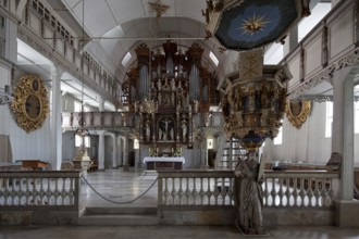 Clausthal-Zellerfeld OT Clausthal Marktkirche 69644 Interior view to the east with pulpit and altar