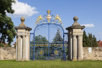 Paris Tor Tor with Alvensleben coat of arms in the baroque garden of Hundisburg, Haldensleben,