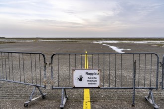 The East Frisian North Sea island of Juist in winter, Juist airfield, airfield, Lower Saxony,