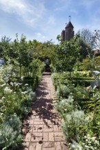 The White Garden, gardens, Sissinghurst Castle and Garden, Cranbrook, Kent, England, Great Britain