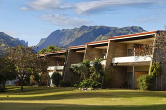 Bungalow, Terraced bungalow, Balcony, Garden, Mountain, Evening sun, Royal, Tahitien Hotel, Pirae,