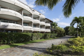 Building, Balcony, Garden, Tropical, Path, Te Moana Tahiti Resort, Hotel, Tahiti-Nui, Tahiti,