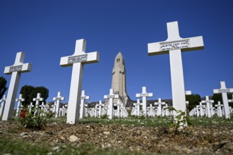 Cemetery of soldiers killed in the First World War, in the background the ossuary of Douaumont,