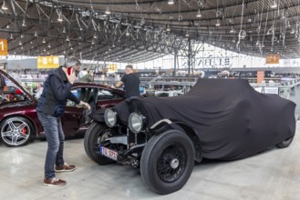 Retro Classics car show opens in Stuttgart. With over 90, 000 visitors and more than 900