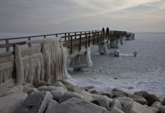 Sassnitz, pier with frozen Baltic Sea