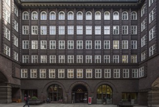 Hamburg Kontorhaus CHILEHAUS, built 1922-24 by Fritz Höger, inner courtyard above Fischertwiete