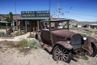 Fort T model with skeletons in the ghost town of Goldfield, Nevada, USA, North America