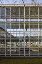 Egon Eiermann 1951-56, glass connecting corridor between administration building and warehouse