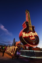 The Hard Rock Cafe neon guitar was modelled on Pete Townsend's Gibson Les Paul guitar from The Who,