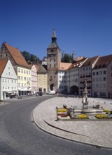 Landsberg/Lech, main square with Marienbrunnen fountain