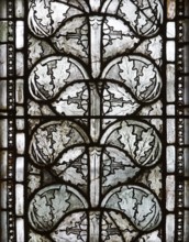 Apex chapel of the ambulatory, centre window with oak leaves, St., Sankt, Saint