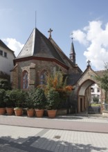 View from east, St., Sankt, Saint