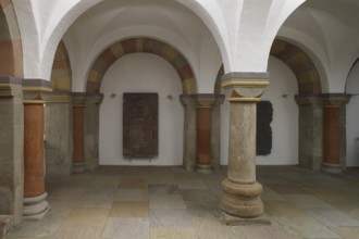 Crypt, western yoke to the north Church of St., Church of St., St., St., Saint