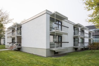 Members' flat blocks, Heussallee 9, 1964/66 Architect: Federal Building Directorate with planning