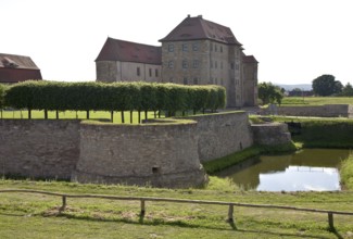 Heldrungen, moated castle