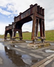 Ilsede, former smelting works, torso of a pipe bridge