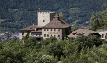 Italy S-Tyrol. Gratsch near Meran. Thurnstein Castle. Tower from the 16th century