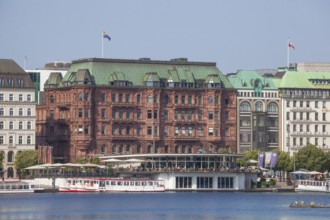 Jungfernstieg with Inner Alster Lake and jetty, Neustadt, Hamburg, Germany, Europe