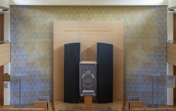 Krefeld, Jewish community centre in Wiedstraße. Synagogue with Torah shrine (Hechal), view from the