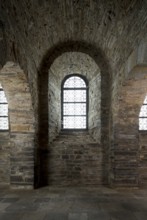 Crypt, view to the west, St., Saint, Saint